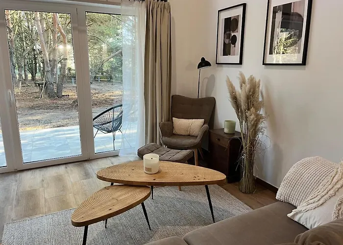 Whispering Woods Милич