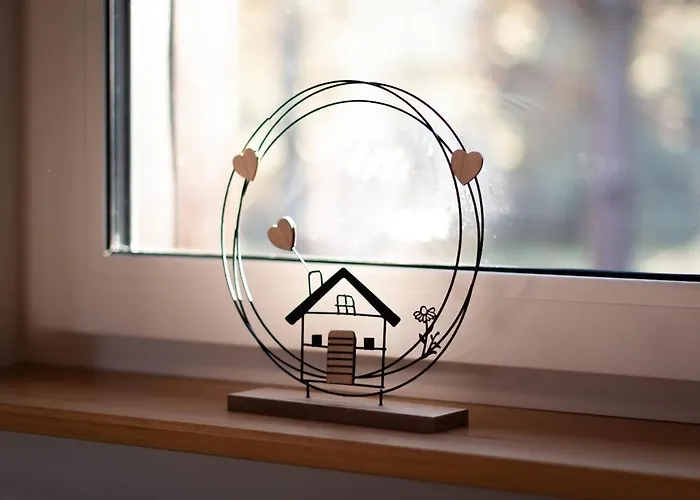 Whispering Woods Милич